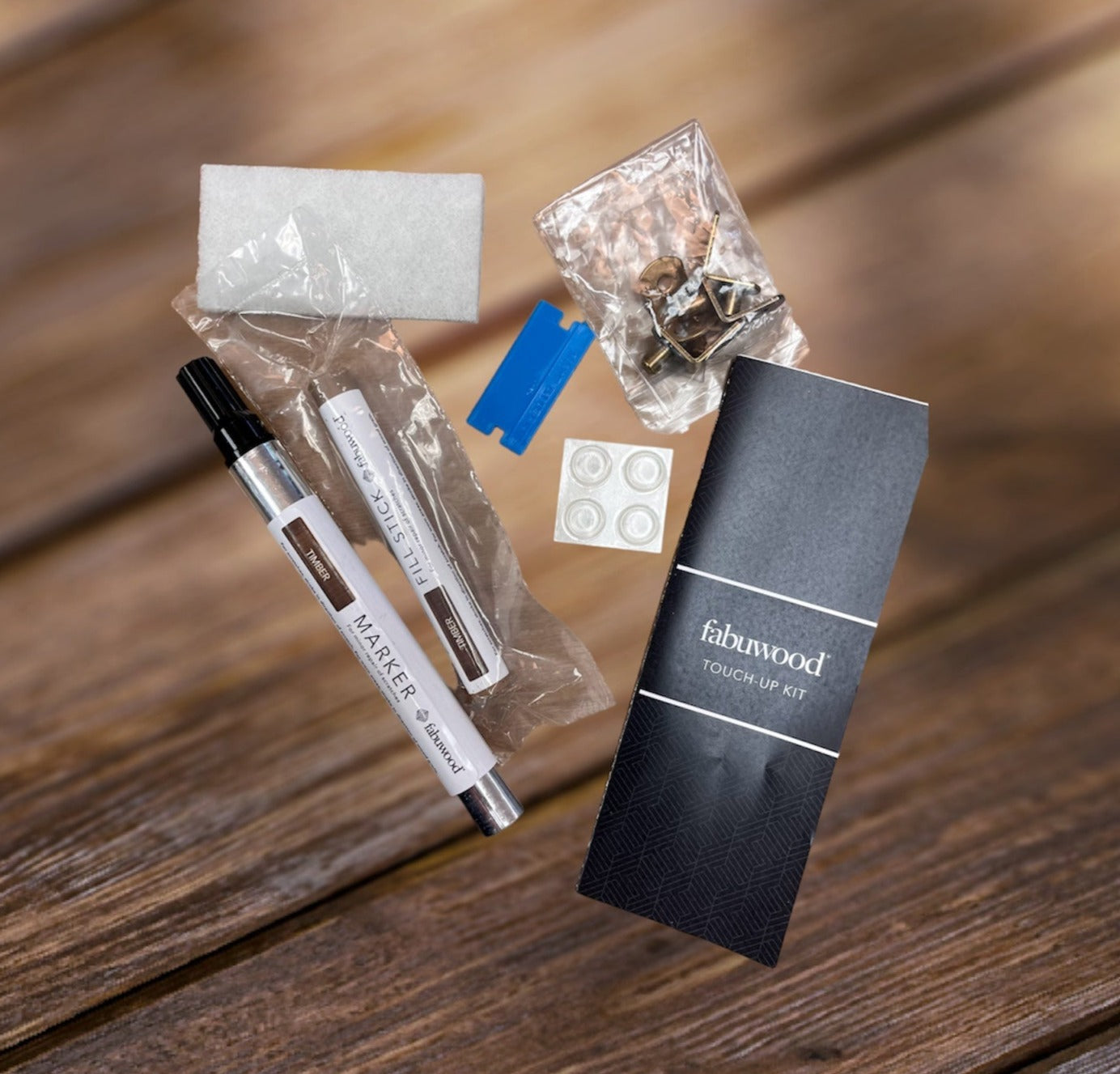 What comes included in a Fabuwood touch up kit.